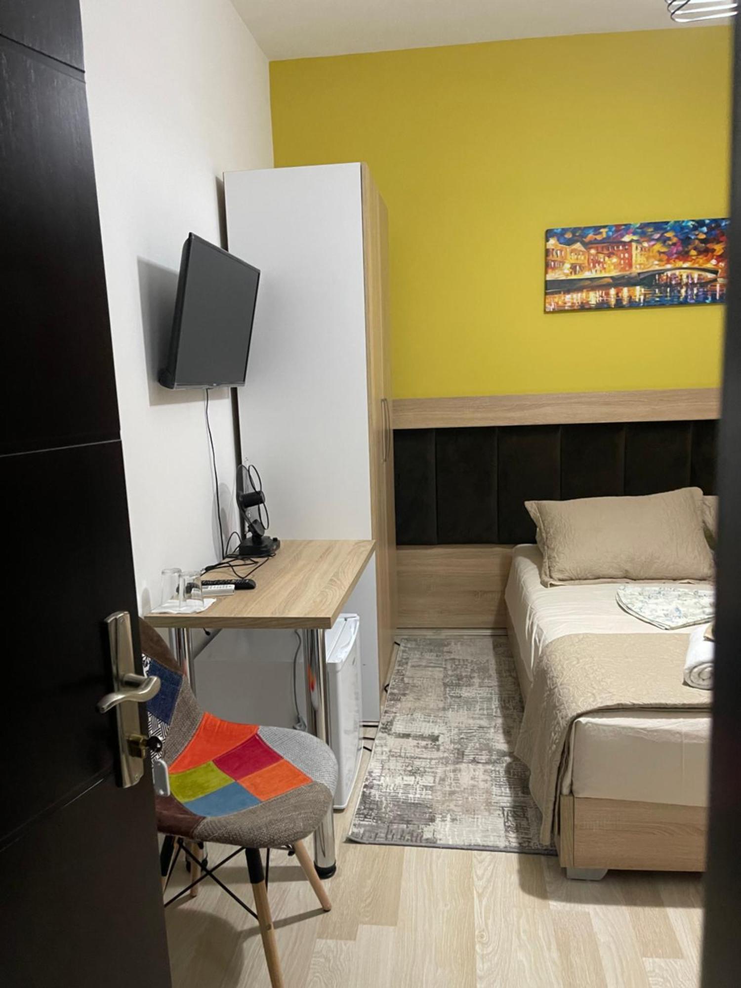 Small Hotel Ora Pogradec Extérieur photo
